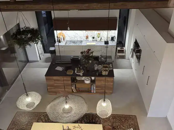 Kuchyň a galerie — Liberecko · rodinný dům