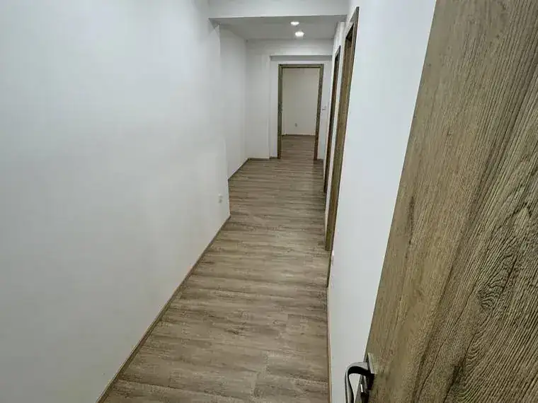 Chodba a úložné prostory — Mladá Boleslav · byt 2+1
